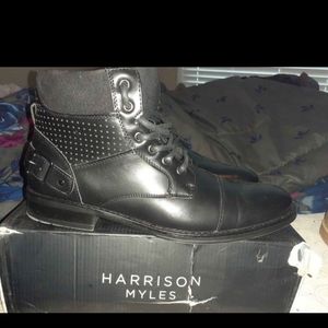 Men 13 black ankle height boot
